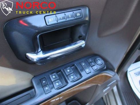 Used 2014 Chevrolet Silverado 1500 LTZ w/ Texas Edition, 1LZ Trim image 10