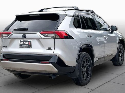 Used 2024 Toyota RAV4 SE w/ Convenience Package AWD/4WD image 13