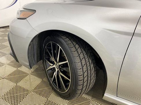 Used 2023 Toyota Camry SE image 23