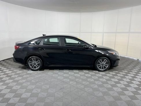 Used 2023 Kia Forte GT-Line w/ GT-Line Technology Package FWD image 8