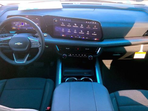 New 2026 Chevrolet Tahoe LS image 5