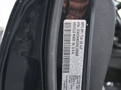 Used 2022 Dodge Durango SXT w/ Blacktop Package image 17