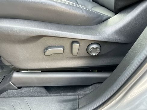 Certified 2025 Subaru Ascent Limited image 22