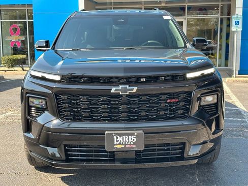 New 2026 Chevrolet Traverse RS image 2