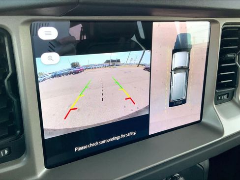 Certified 2025 Ford Bronco Outer Banks w/ Sasquatch Package image 27