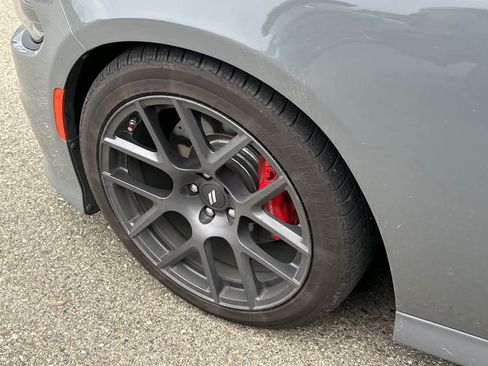 Used 2019 Dodge Charger Scat Pack w/ Technology Group image 21