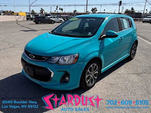 Used 2020 Chevrolet Sonic LT w/ Convenience Package FWD image 1