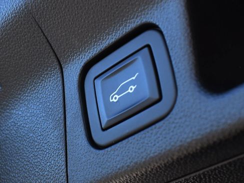 Used 2019 GMC Acadia SLT AWD/4WD image 29