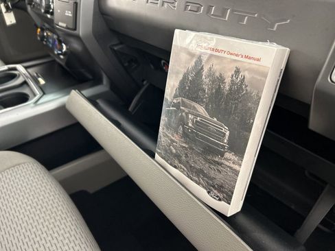 Used 2021 Ford F250 XLT w/ Tremor Off-Road Package image 30