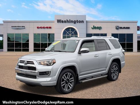 Used 2022 Toyota 4Runner Limited image 1