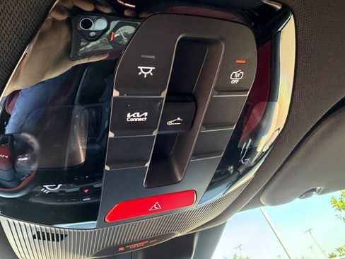 Certified 2025 Kia K4 GT-Line w/ GT-Line Premium Package image 31