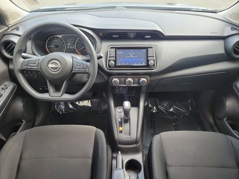 Used 2025 Nissan Kicks Play S FWD image 6