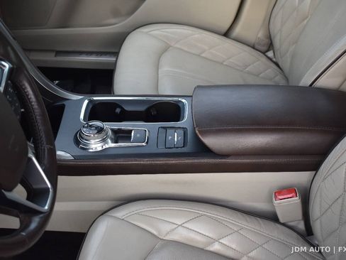 Used 2017 Ford Fusion Platinum FWD image 29