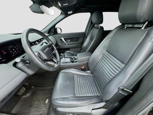 Used 2022 Land Rover Discovery Sport SE image 13