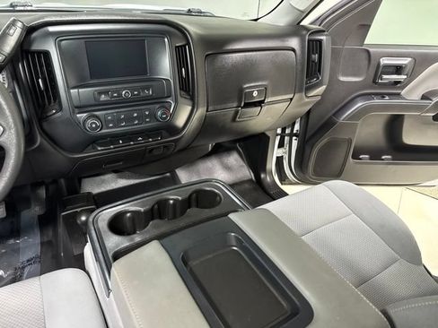 Used 2017 Chevrolet Silverado 1500 W/T w/ Trailering Package AWD/4WD image 19