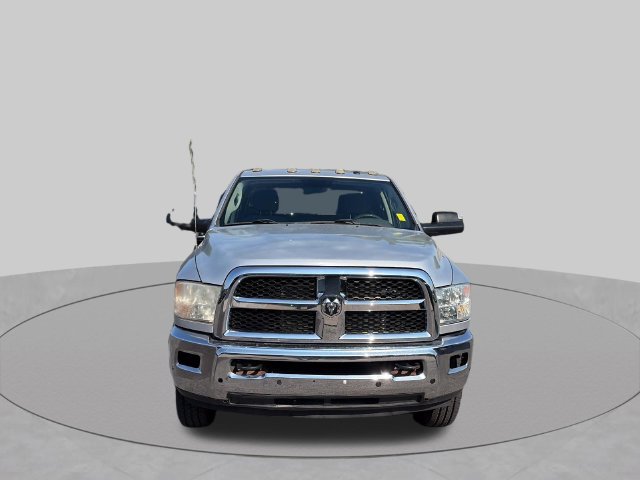 Used 2017 RAM 3500 Tradesman w/ Chrome Appearance Group AWD/4WD image 8
