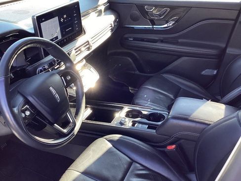 Used 2024 Lincoln Corsair Reserve w/ Equipment Group 201A image 10