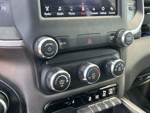Used 2021 RAM 1500 Big Horn AWD/4WD image 19