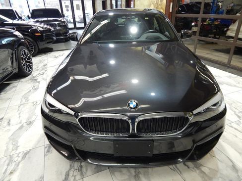 Used 2020 BMW 540i xDrive w/ M Sport Package image 3