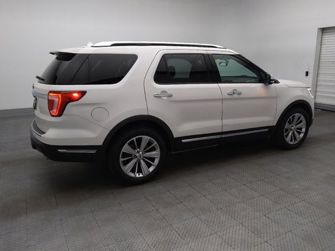 Used 2019 Ford Explorer Limited w/ Class III Trailer Tow Package image 10