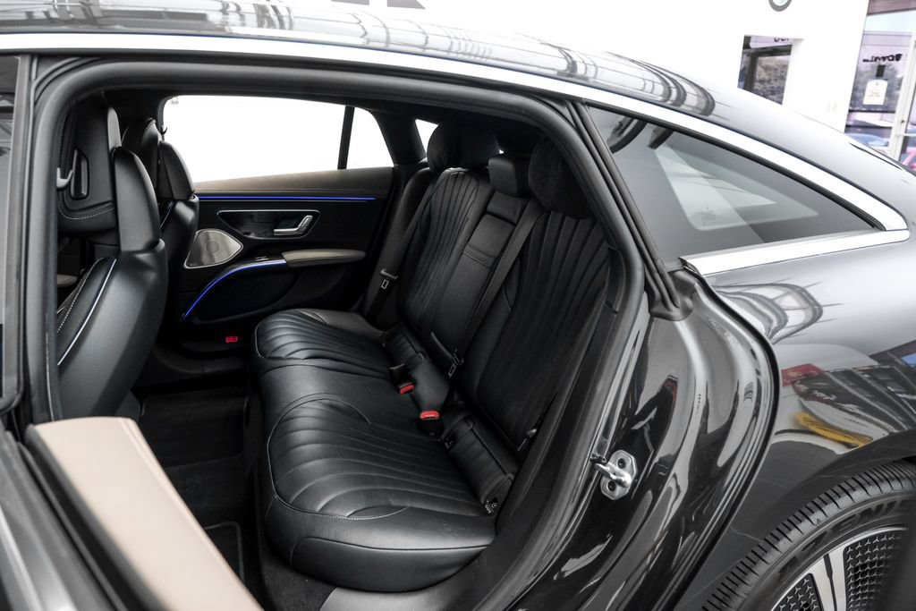 Used 2023 Mercedes-Benz EQS 450+ Sedan image 31