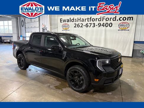 New 2026 Ford Maverick Lariat w/ Black Appearance Package AWD/4WD image 1