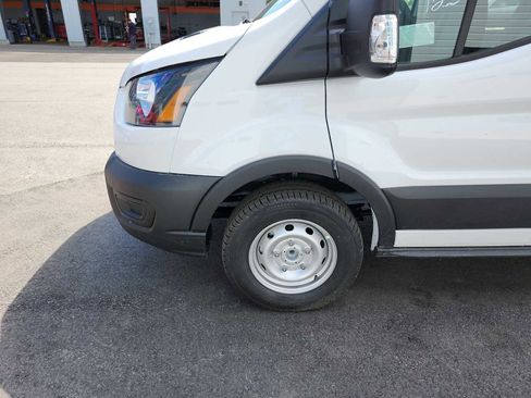 New 2024 Ford Transit 250 Low Roof RWD image 10