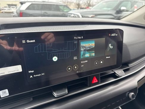 New 2026 Kia Carnival LX image 3