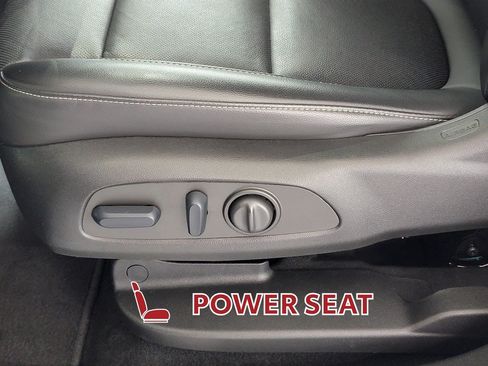 Used 2023 GMC Acadia SLT AWD/4WD image 15