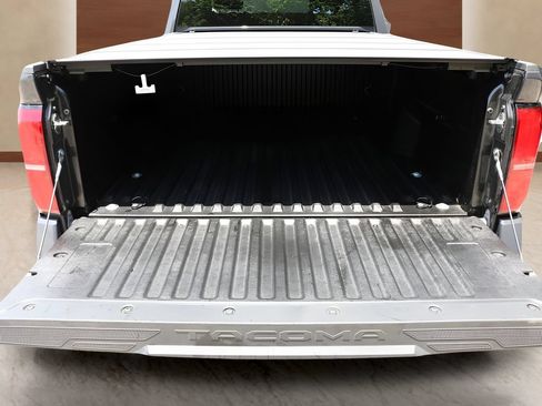 Used 2024 Toyota Tacoma PreRunner RWD image 10