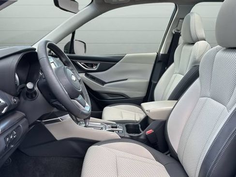 Used 2024 Subaru Forester Premium AWD/4WD image 20