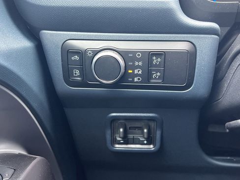 New 2026 Ford Maverick XLT image 11