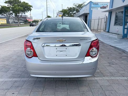 Used 2016 Chevrolet Sonic LT FWD image 5