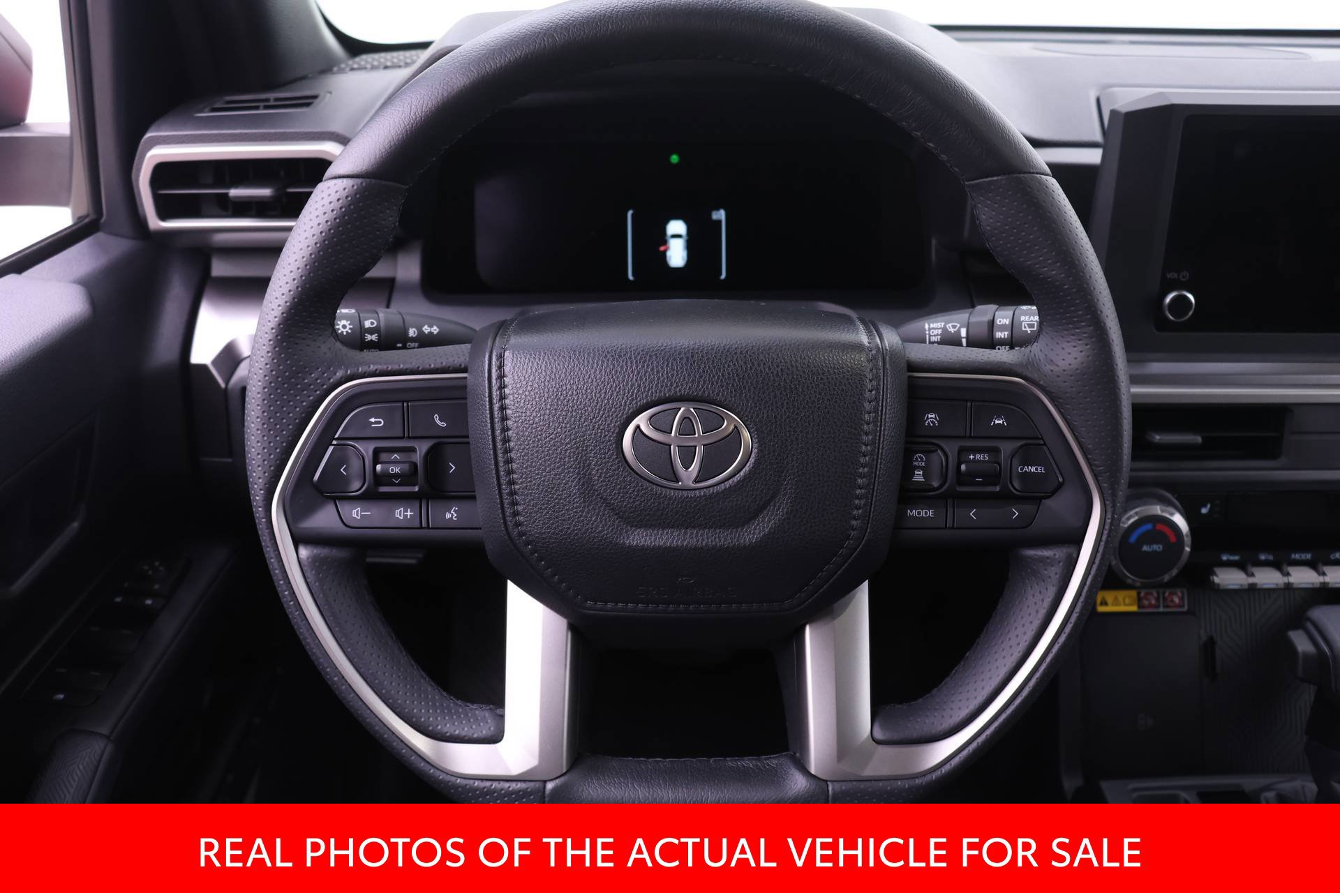 Certified 2025 Toyota 4Runner TRD Off-Road AWD/4WD image 13