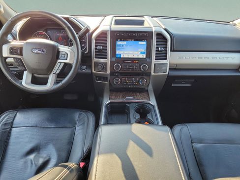 Used 2018 Ford F350 Lariat w/ Lariat Ultimate Package image 9