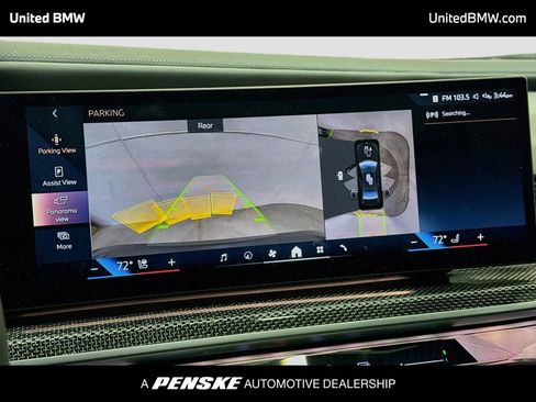 Used 2023 BMW i7 xDrive60 AWD/4WD image 9