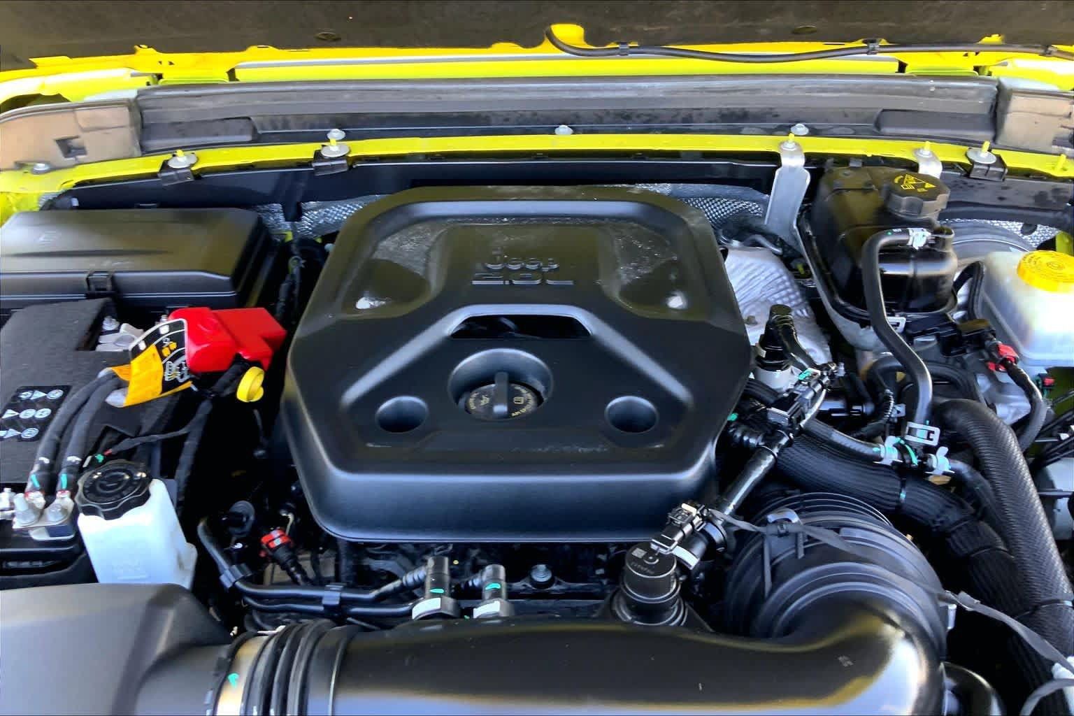Used 2024 Jeep Wrangler Unlimited Sport AWD/4WD image 28