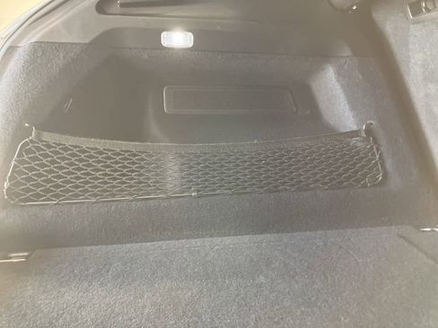 Used 2019 Porsche Cayenne image 27