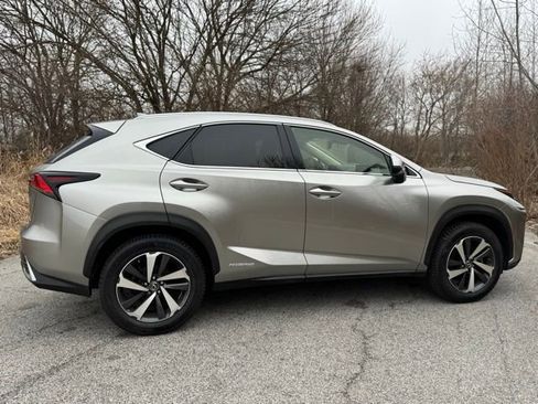 Used 2018 Lexus NX 300h AWD w/ Luxury Package image 5
