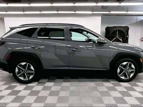 Used 2025 Hyundai Tucson SEL FWD image 15