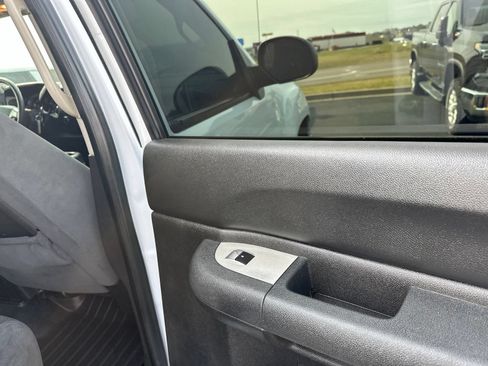 Used 2008 GMC Sierra 1500 SLE w/ Power Pack Plus AWD/4WD image 31