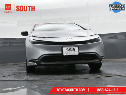 Used 2024 Toyota Prius LE image 35