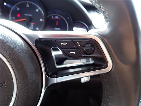 Used 2015 Porsche Cayenne Diesel w/ Premium Plus Package AWD/4WD image 20