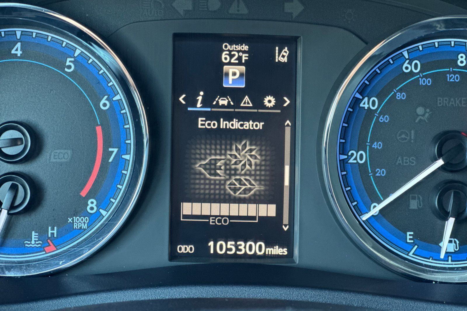 Used 2018 Toyota Corolla SE FWD image 29