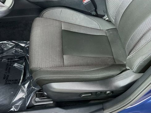 Used 2022 Subaru Outback Premium AWD/4WD image 26