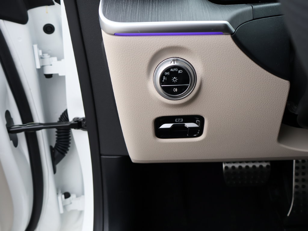 New 2027 Mercedes-Benz CLE 450 4MATIC Coupe image 36