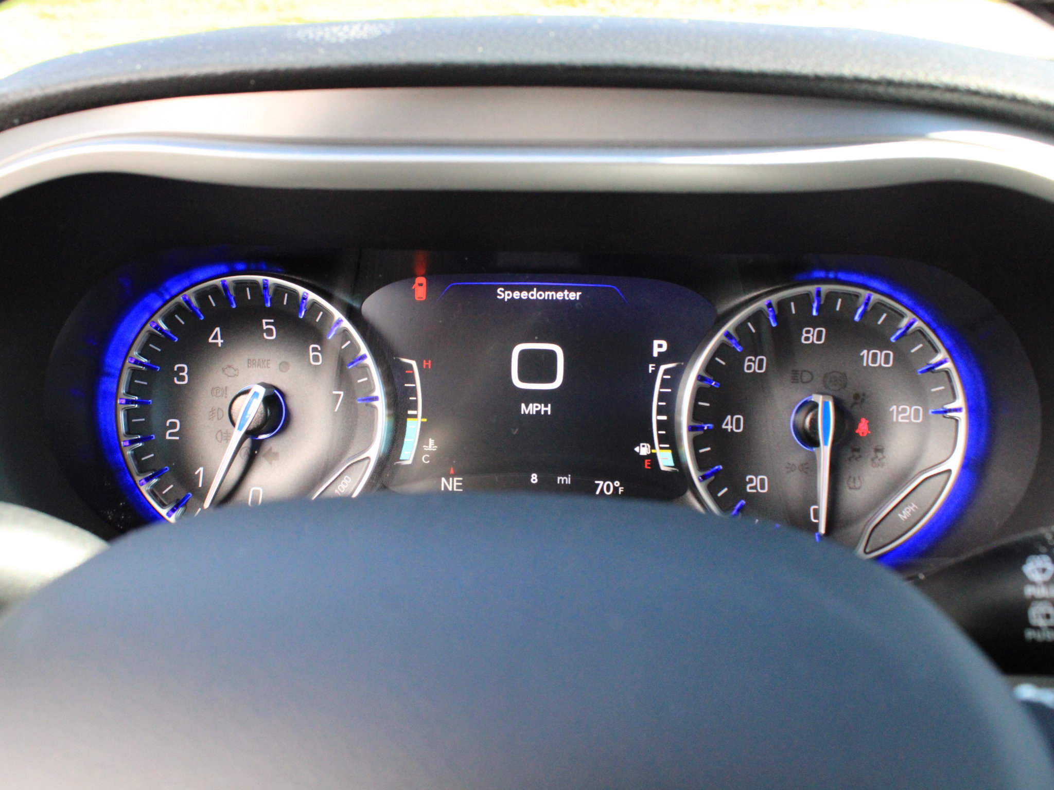 New 2027 Chrysler Pacifica Select FWD image 18