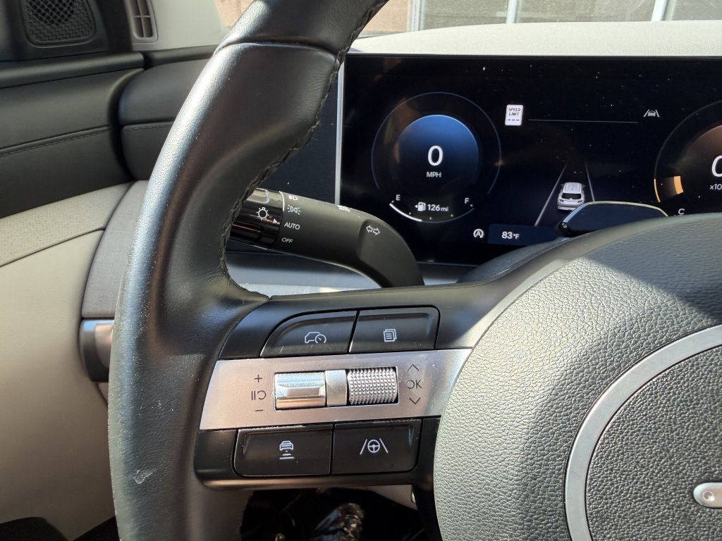 Used 2025 Hyundai Tucson SEL FWD image 29