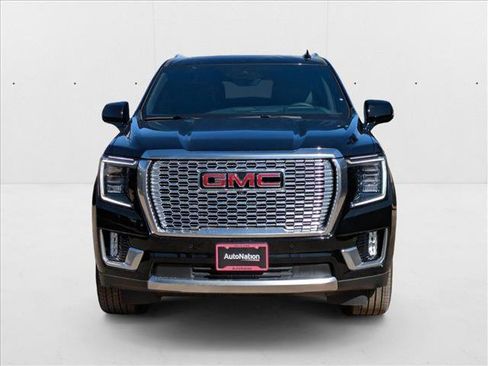 New 2024 GMC Yukon XL Denali w/ Advanced Technology Package image 6