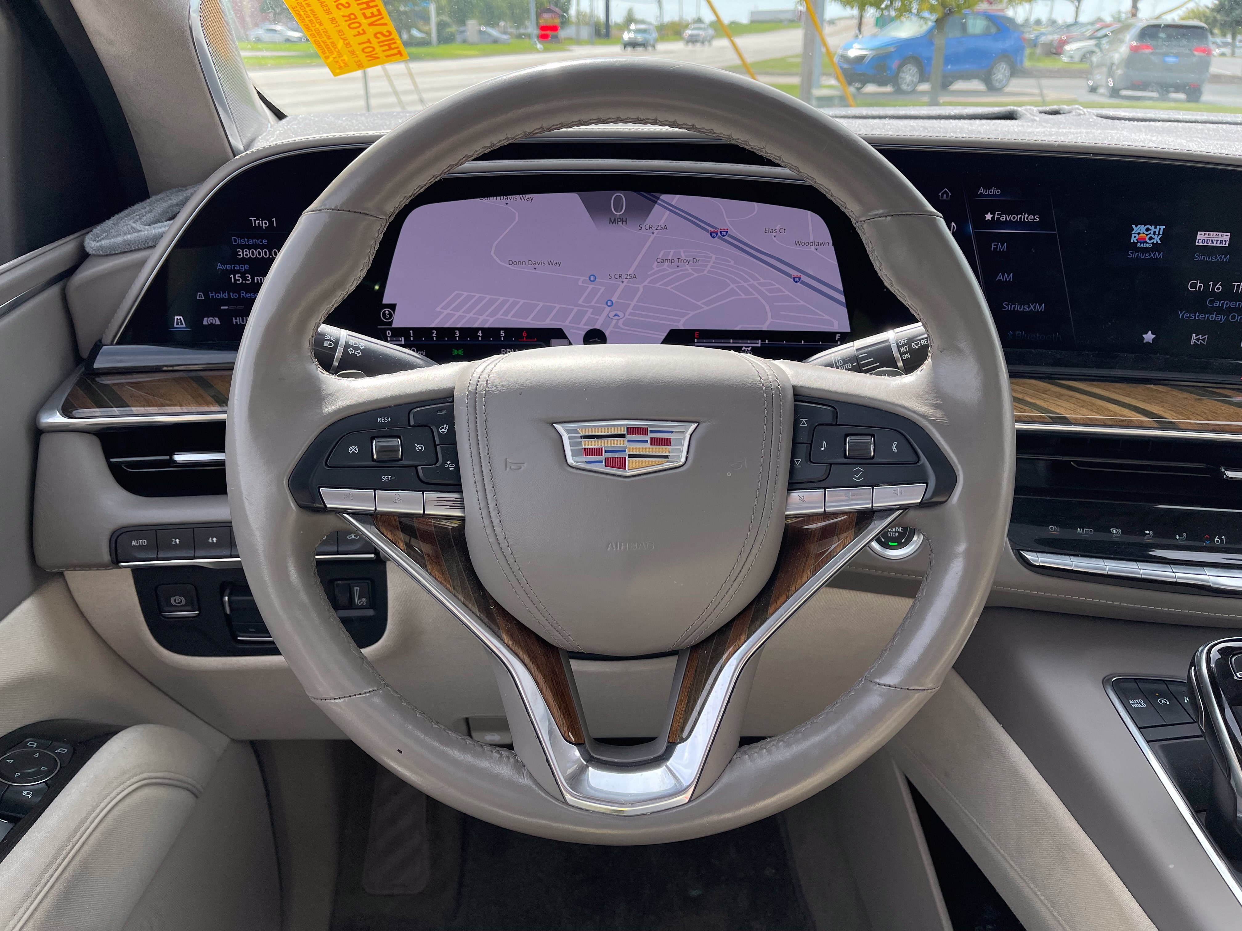 Used 2021 Cadillac Escalade ESV Sport Platinum w/ Heavy-Duty Trailer Package AWD/4WD image 10